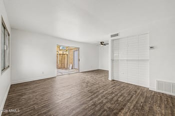 4634 Southgate Ave, Phoenix, AZ 85040