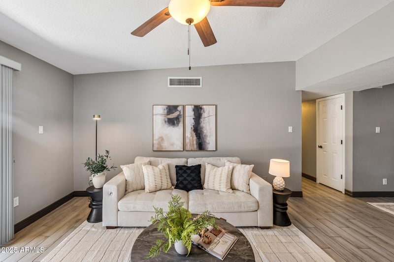 4635 22nd St #212, Phoenix, AZ 85016