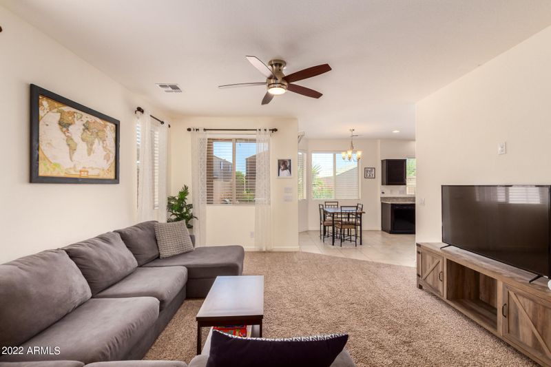 4635 E Sodalite St, San Tan Valley, AZ 85143