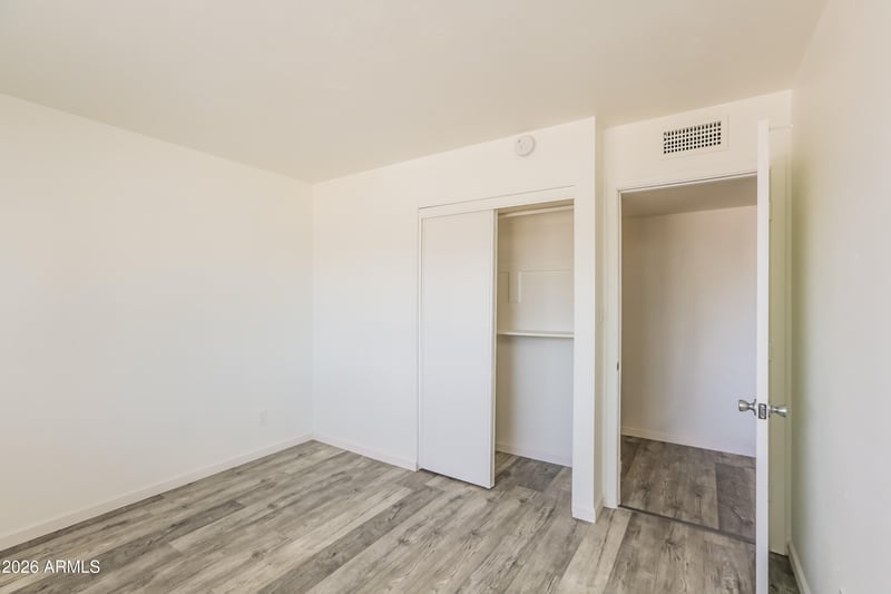 4635 W Laurel Ln, Glendale, AZ 85304