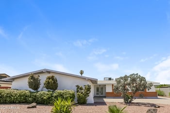 4635 W Laurel Ln, Glendale, AZ 85304