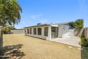 4635 W Laurel Ln, Glendale, AZ 85304