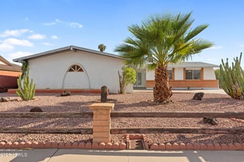 4635 W Laurel Ln, Glendale, AZ 85304