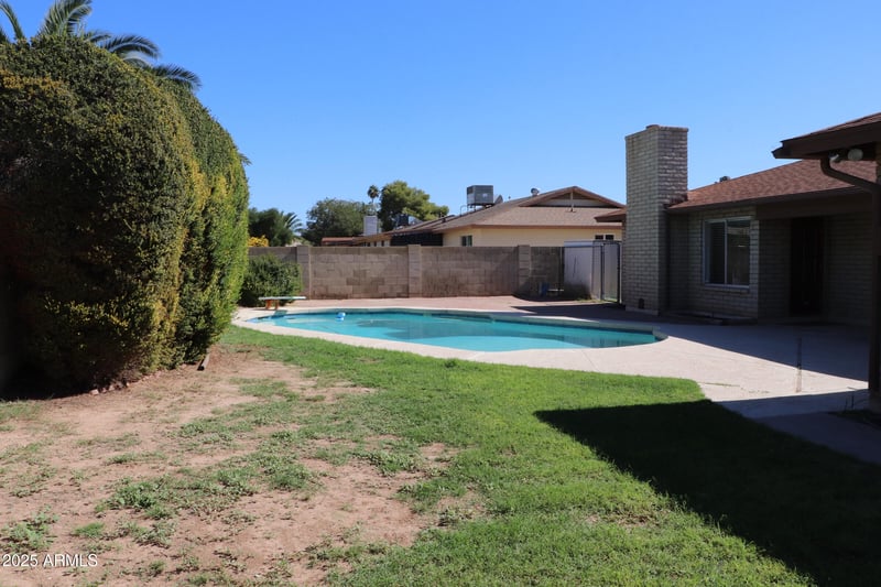 4636 Aster Dr, Glendale, AZ 85304