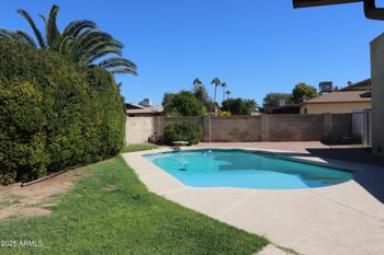 4636 Aster Dr, Glendale, AZ 85304