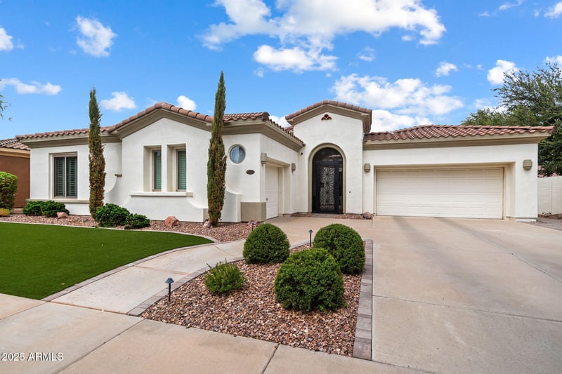 4636 Carriage Ct, Gilbert, AZ 85297