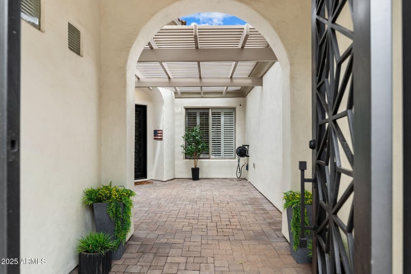 4636 Carriage Ct, Gilbert, AZ 85297