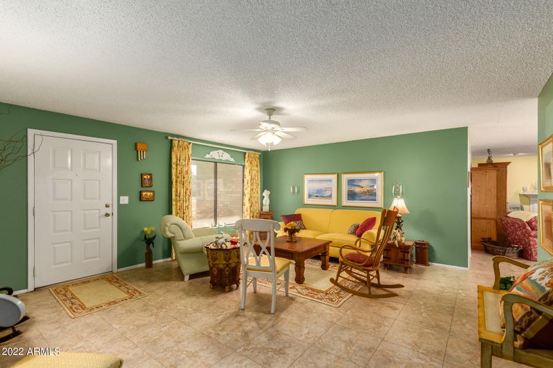 4636 E Bohl St, Phoenix, AZ 85044