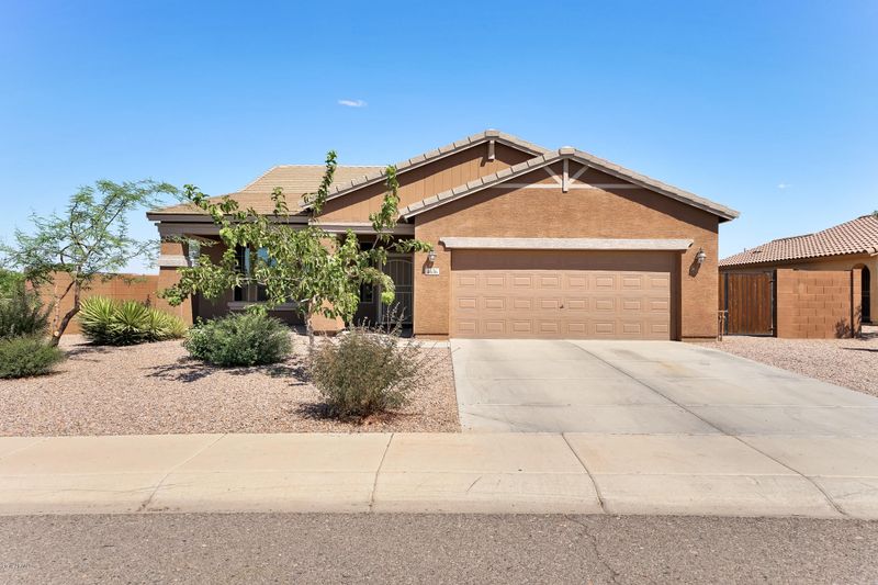 4636 E Del Rio Dr, San Tan Valley, AZ 85140