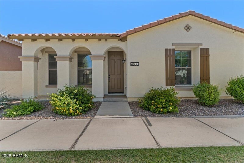 4636 Maplewood St, Gilbert, AZ 85297
