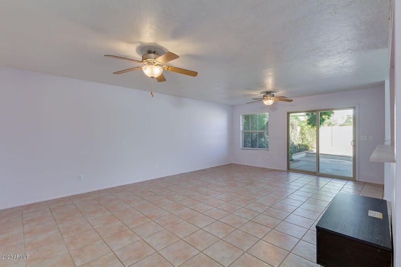 4636 E Piedmont Rd, Phoenix, AZ 85044
