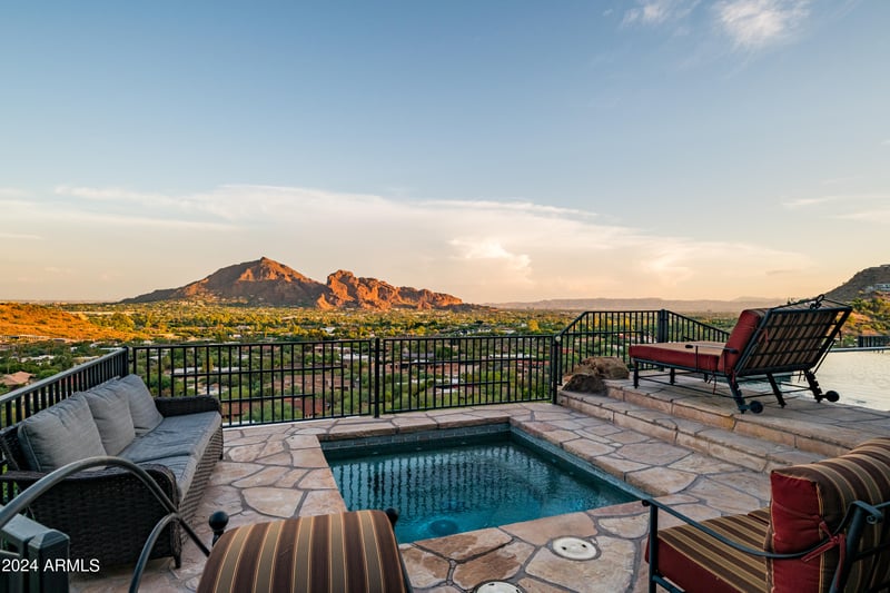 4636 Moonlight Way, Paradise Valley, AZ 85253