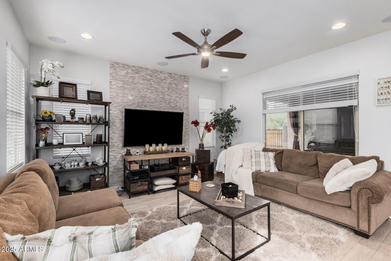 4637 Daley Ln, Phoenix, AZ 85050