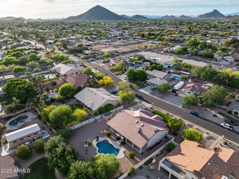 4637 Misty Willow Ln, Glendale, AZ 85310