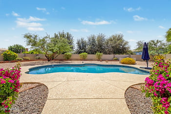 4637 Misty Willow Ln, Glendale, AZ 85310