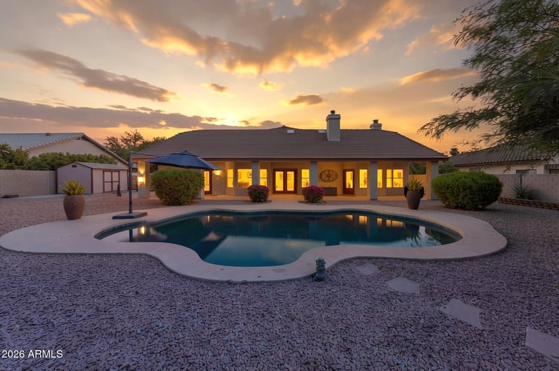 4637 W Misty Willow Ln, Glendale, AZ 85310