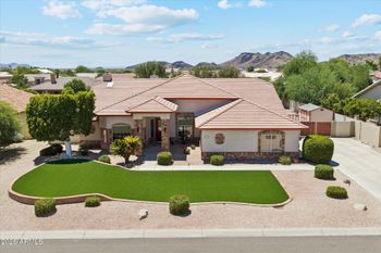 4637 W Misty Willow Ln, Glendale, AZ 85310