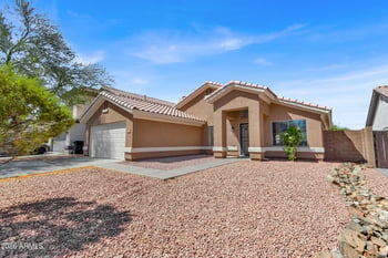 4638 E Summerhaven Dr, Phoenix, AZ 85044
