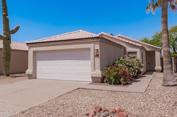 4638 Grovers Ave, Phoenix, AZ 85032