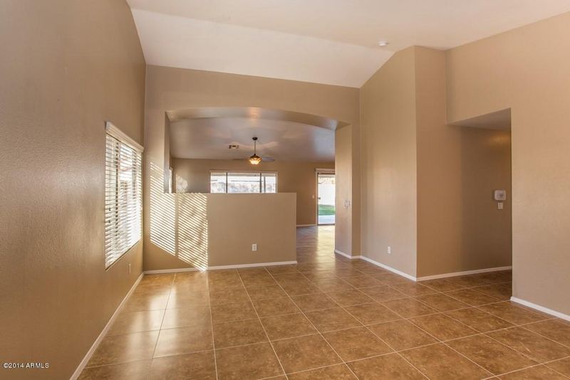 4639 N 85th Dr, Phoenix, AZ 85037