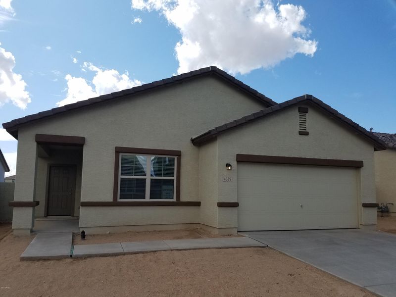 4639 W Foldwing Dr, San Tan Valley, AZ 85144