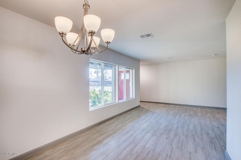 4640 E Edgemont Ave, Phoenix, AZ 85008