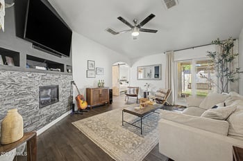 4640 N 77th Dr, Phoenix, AZ 85033