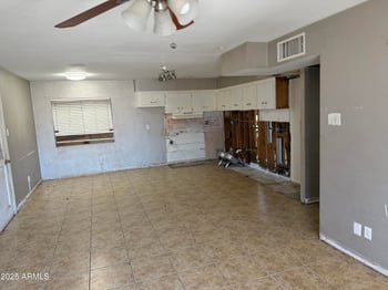 4641 71st Ave, Phoenix, AZ 85033