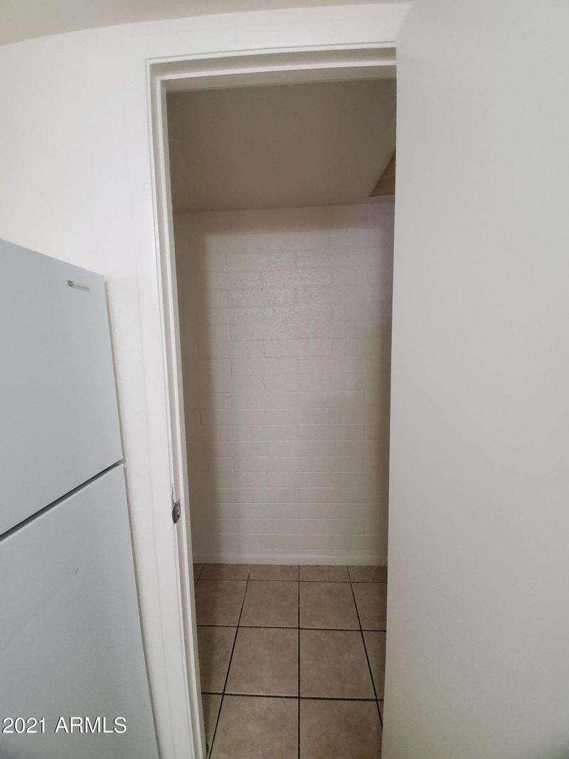 4641 E Jones Ave, Phoenix, AZ 85040