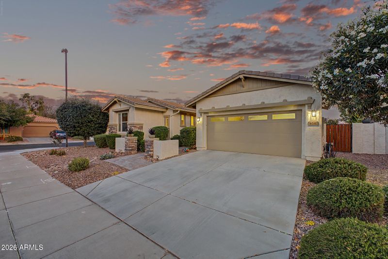 4641 E Portola Valley Dr, Gilbert, AZ 85297