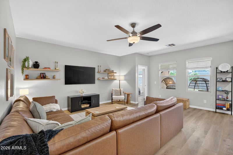 4641 W Feather Plume Dr, San Tan Valley, AZ 85144