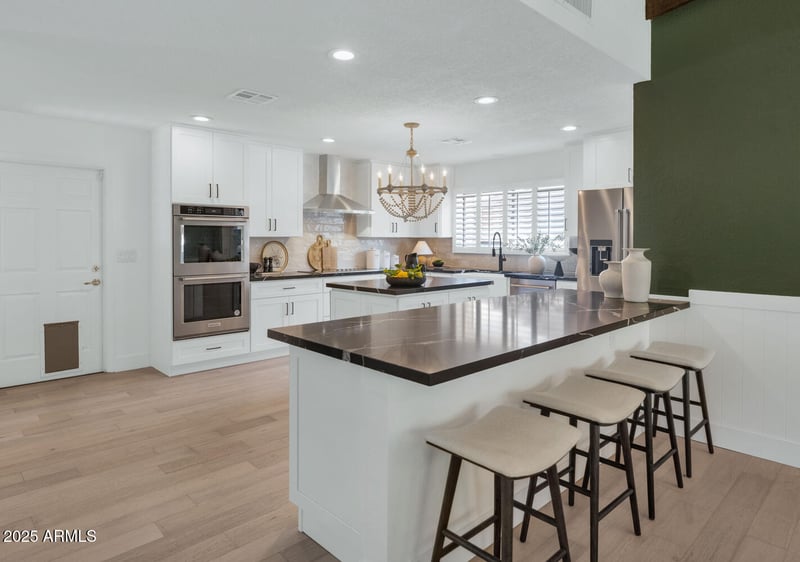 4642 31st St, Phoenix, AZ 85016