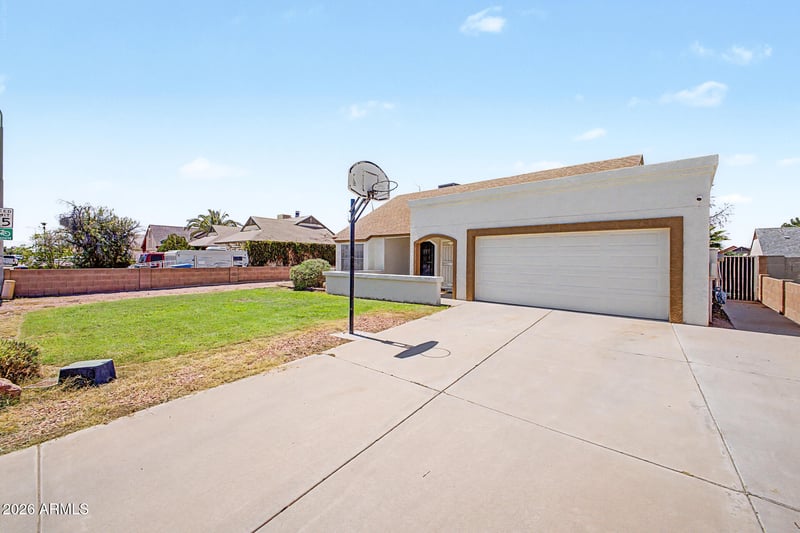 4642 N 87th Ave, Phoenix, AZ 85037