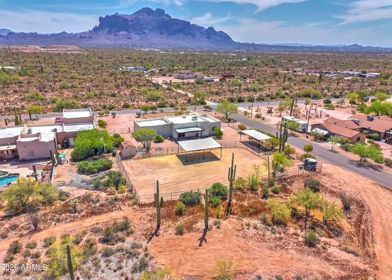 4642 Tomahawk Rd, Apache Junction, AZ 85119