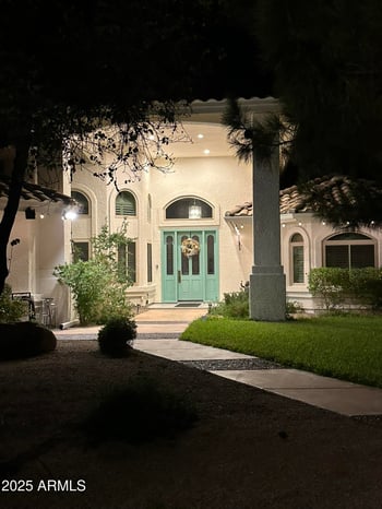 4642 Park View Cir, Glendale, AZ 85310