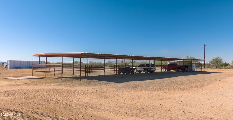 46423 Trotter Rd, Wickenburg, AZ 85390