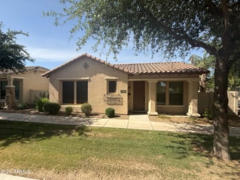 4643 Maplewood St, Gilbert, AZ 85297