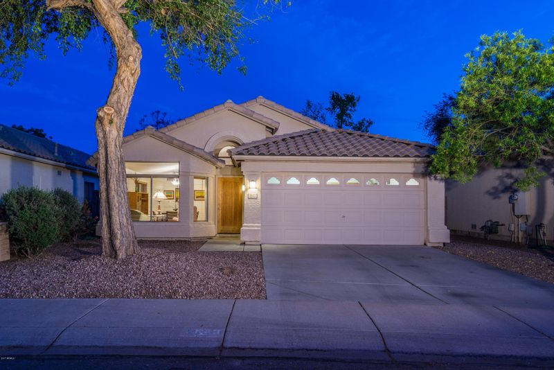 4643 E Mountain Vista Dr, Phoenix, AZ 85048
