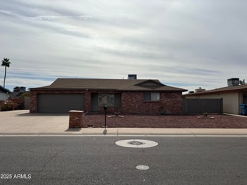 4643 Laurel Ln, Glendale, AZ 85304
