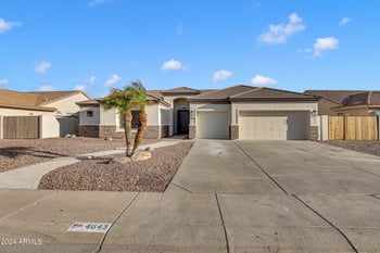 4643 W Fallen Leaf Ln, Glendale, AZ 85310
