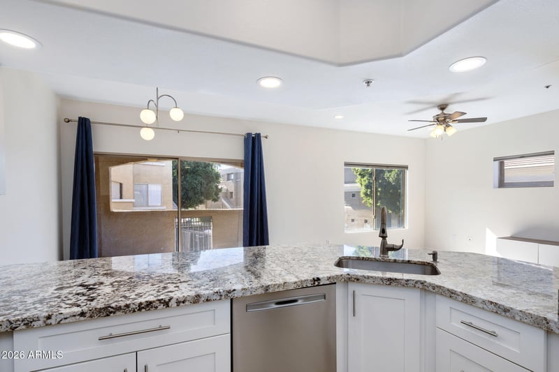 4644 N 22nd St #2025, Phoenix, AZ 85016