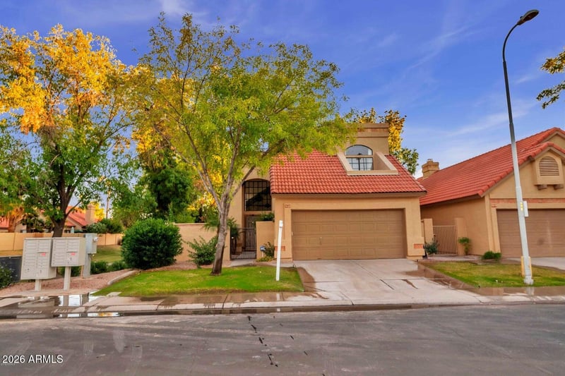 4645 Ivanhoe St, Chandler, AZ 85226