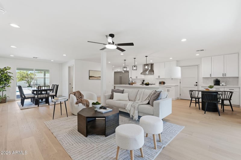 4646 E Vernon Ave, Phoenix, AZ 85008