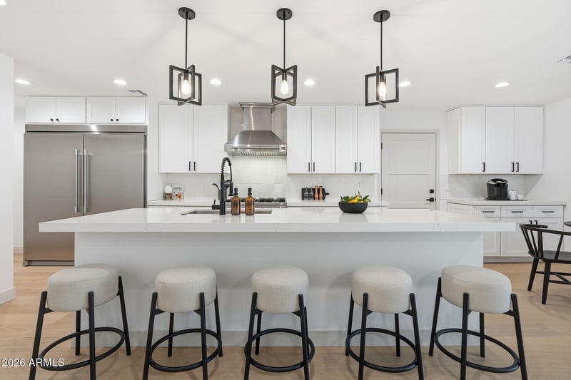4646 E Vernon Ave, Phoenix, AZ 85008