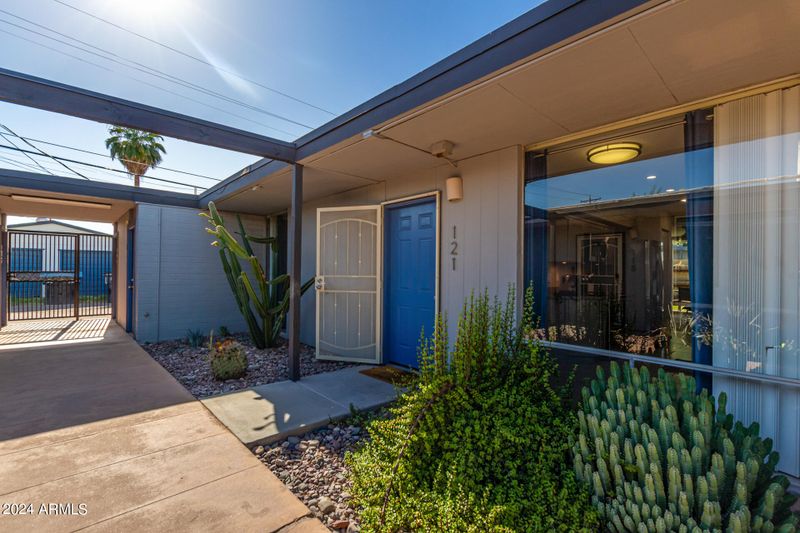 4646 N 11th Ave #121, Phoenix, AZ 85013