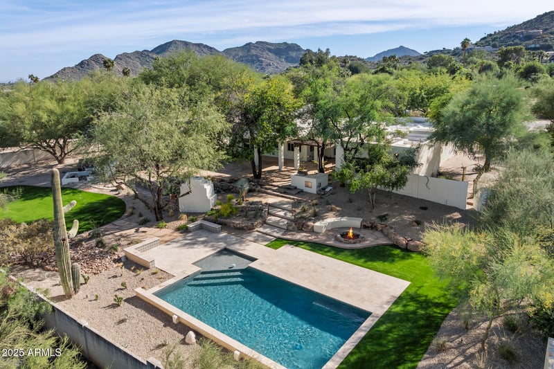 4646 Shadow Rock Rd, Phoenix, AZ 85028