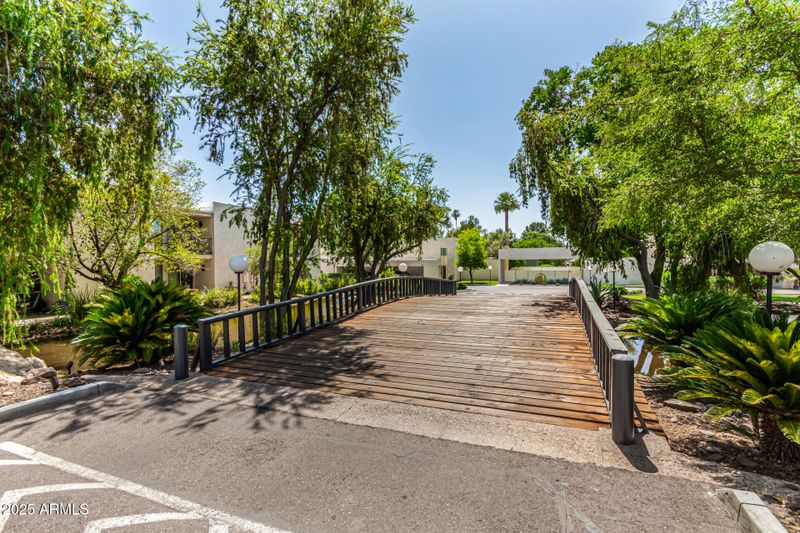 4648 N 40th St, Phoenix, AZ 85018