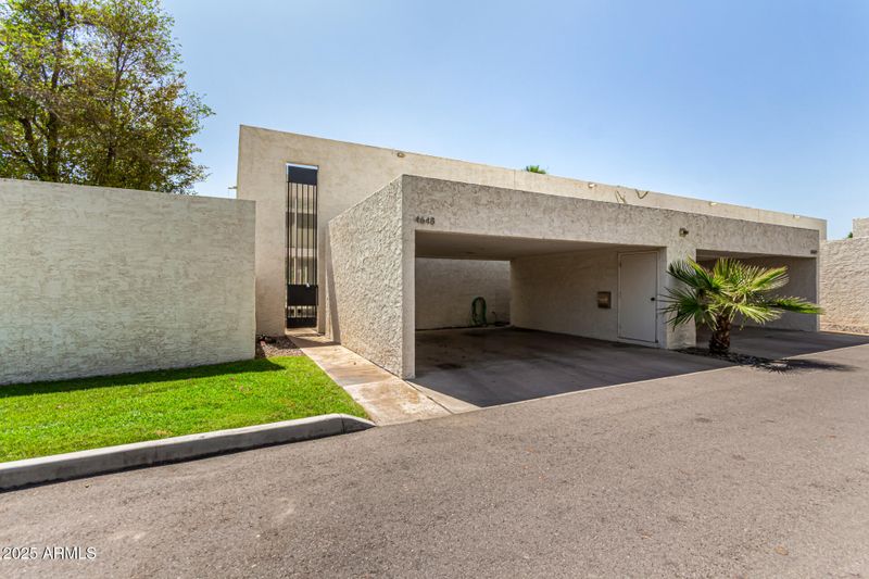 4648 N 40th St, Phoenix, AZ 85018