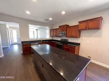 4648 Twinleaf Dr, Gilbert, AZ 85297