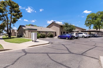 4648 Continental Dr, Glendale, AZ 85308